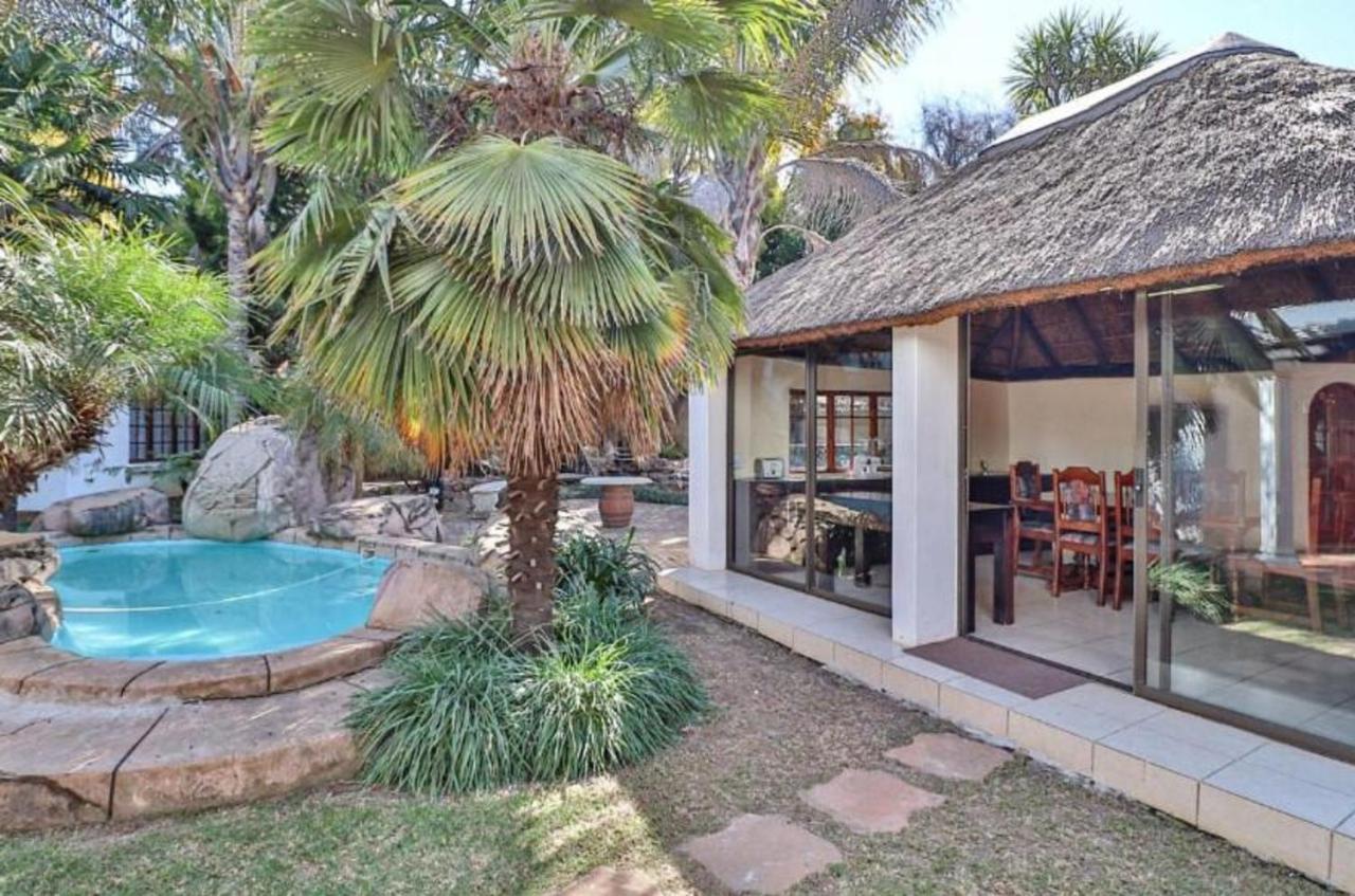 The Link Guest Lodge Kempton Park Buitenkant foto