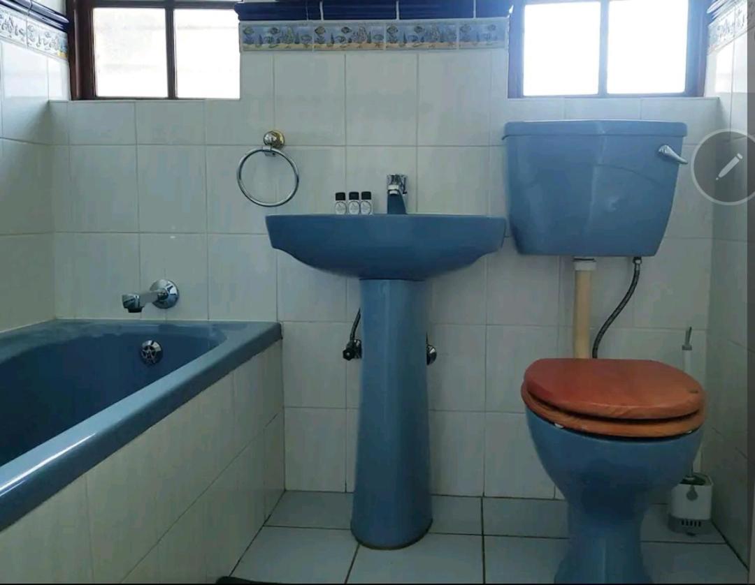 The Link Guest Lodge Kempton Park Kamer foto